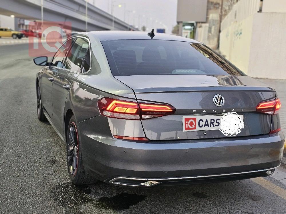 فولكسفاغن باسات